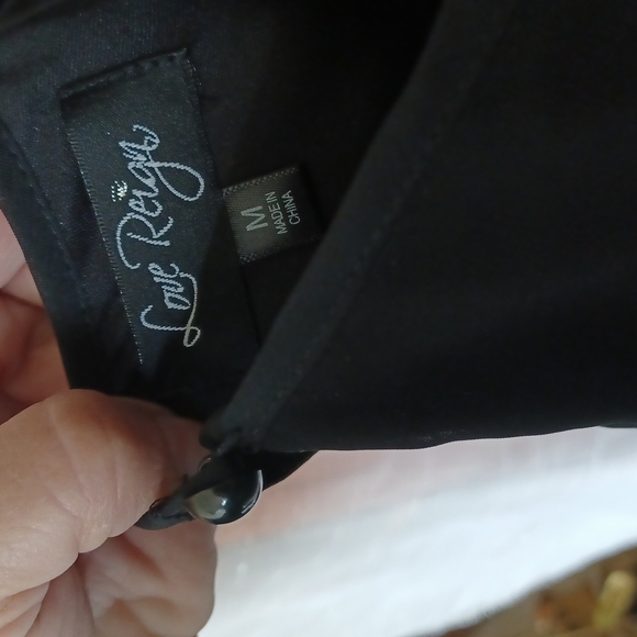 Love Reign Mini Dress, cap sleeve, sequin skirt - Picture 3 of 4